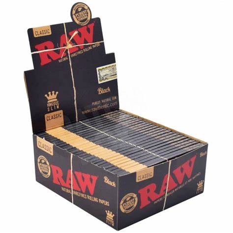 Raw Black Kingsize Classic 32 Leaves